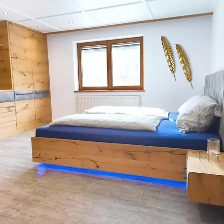 Feriehus Exclusive With Garden And Whirlpool Ramsau im Zillertal