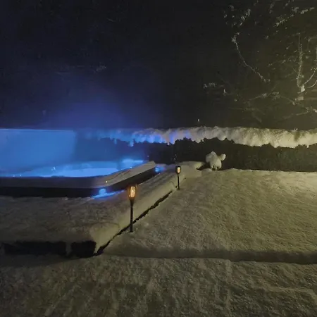 Exclusive With Garden And Whirlpool