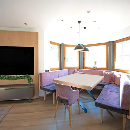 Exclusive With Garden And Whirlpool * Ramsau im Zillertal