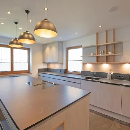 Exclusive With Garden And Whirlpool