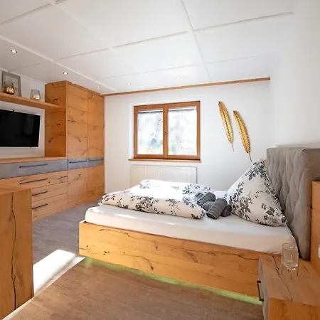 Feriehus Exclusive With Garden And Whirlpool *