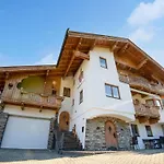 Exclusive With Garden And Whirlpool Ramsau im Zillertal