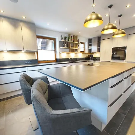 Exclusive With Garden And Whirlpool