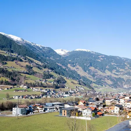 Exclusive With Garden And Whirlpool Ramsau im Zillertal